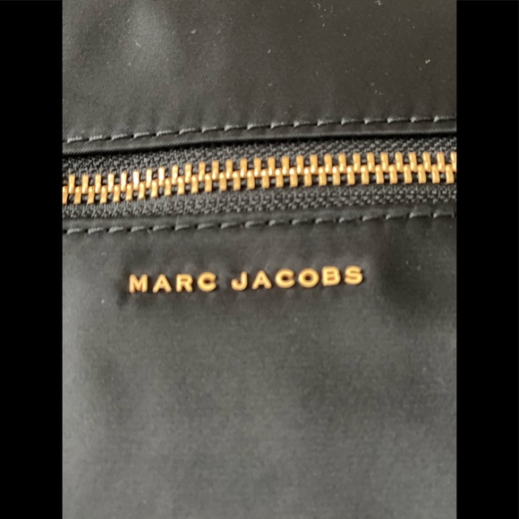 NWOT!! Marc Jacobs Large Trooper Nylon Hobo Bag - Picture 3 of 13
